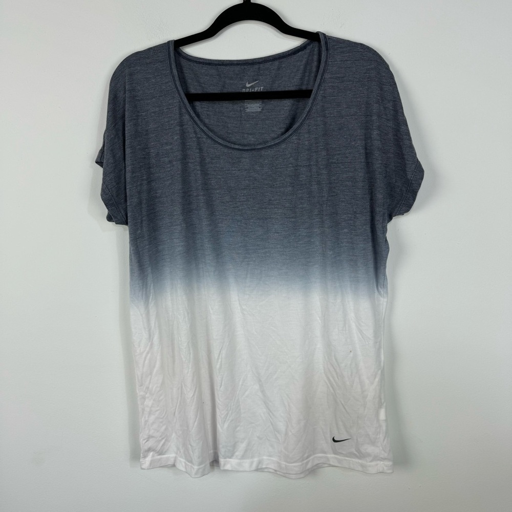 Nike Dri Fit Ombree White & Gray Short Sleeve Top